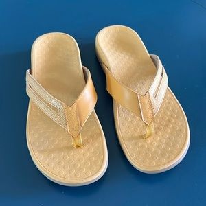 Vionic Flip Flops
